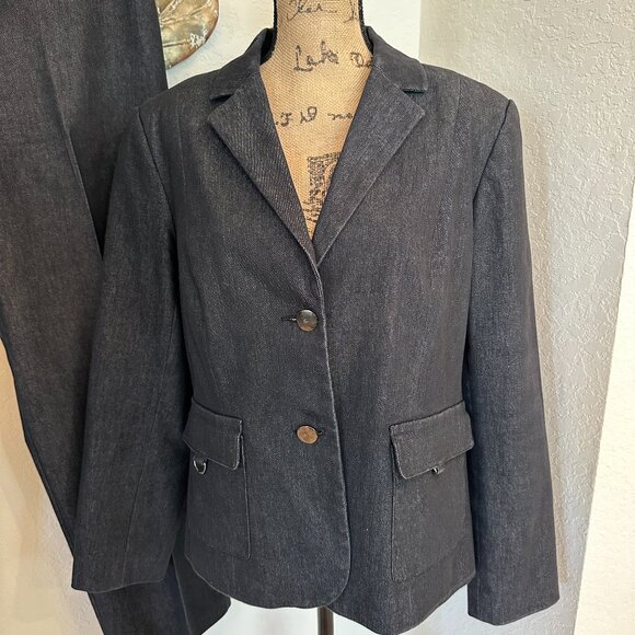 Isabella Suits Women’s 2-Piece Charcoal Gray Blazer & Pants Set - Picture 3 of 7